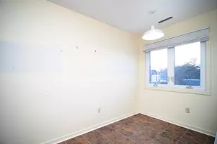 1414 Whitney Ave, Hamden, CT 06517 - Photo 3