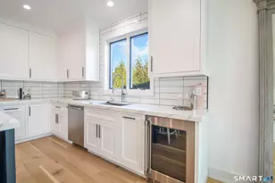 345 Reef Rd, Fairfield, CT 06824 - Photo 5