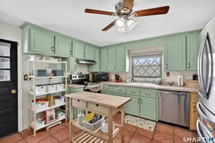 99 Pamela Ave, Groton, CT 06340 - Photo 19