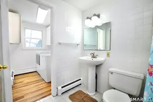 18 Play Rd, Enfield, CT 06082 - Photo 7