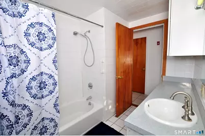 18 Play Road, Enfield, CT 06082 - Photo 15