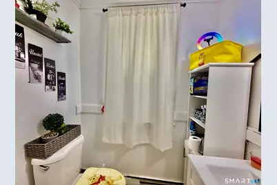 100 Ashley Street, Bridgeport, CT 06610 - Photo 31