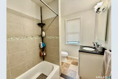 100 Ashley Street, Bridgeport, CT 06610 - Photo 15