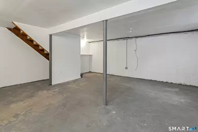 85 Burwood Avenue #Back, Stamford, CT 06902 - Photo 15