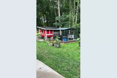 57 Mistywood Lane, Naugatuck, CT 06770 - Photo 7