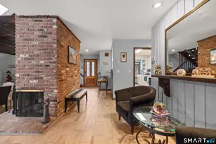 57 Mistywood Ln, Naugatuck, CT 06770 - Photo 9