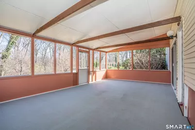 200 Mohegan Drive, West Hartford, CT 06117 - Photo 31