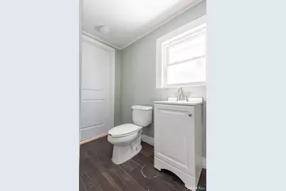 40 Broad Street, Meriden, CT 06450 - Photo 17