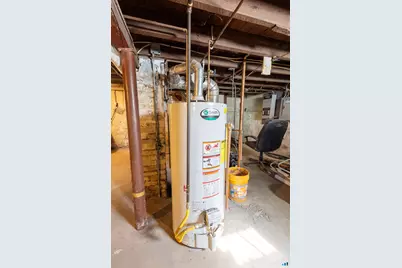 40 Broad Street, Meriden, CT 06450 - Photo 23