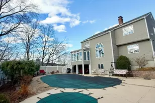 8 Whispering Pines Dr, Wallingford, CT 06492 - Photo 25