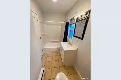 8 Locust Street, New Britain, CT 06051 - Photo 13