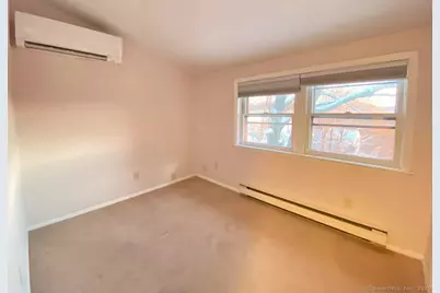 10 Fleetwood Drive, Danbury, CT 06810 - Photo 15