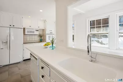 100 Harrison Avenue, New Canaan, CT 06840 - Photo 11