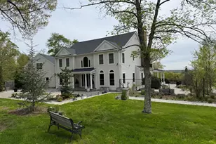 4 Sunrise Ln, Bridgewater, CT 06752 - Photo 1
