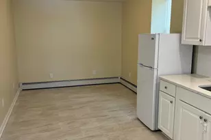 49 New St, Seymour, CT 06483 - Photo 3