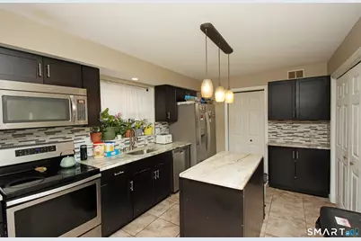 14 Scuppo Road #A1, Danbury, CT 06811 - Photo 5