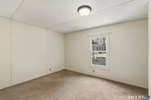 325 Kelly Rd, Vernon, CT 06066 - Photo 19