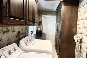 311 Isinglass Rd, Shelton, CT 06484 - Photo 11