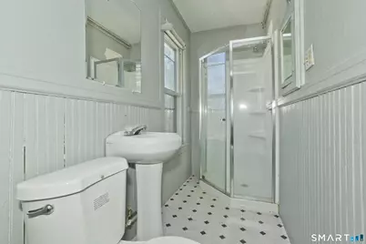 54 Hartford Avenue, Enfield, CT 06082 - Photo 11