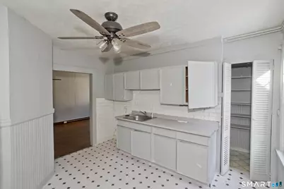 54 Hartford Avenue, Enfield, CT 06082 - Photo 7