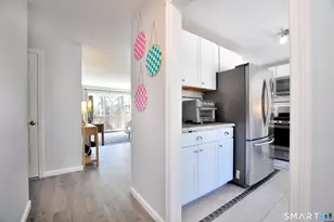 234 Skyview Dr, Cromwell, CT 06416 - Photo 5