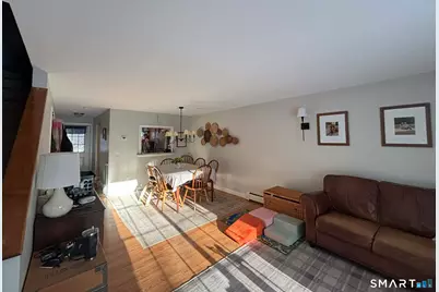 861 South Main Street #APT 25, Southington, CT 06479 - Photo 3