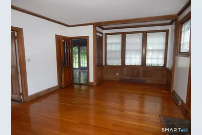 5 Clover Street, Ansonia, CT 06401 - Photo 9