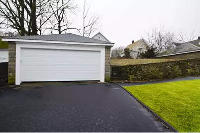 21 Nichols Street, Ansonia, CT 06401 - Photo 21