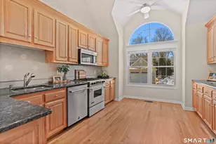 3 Rushbrooke Ln, Shelton, CT 06484 - Photo 15