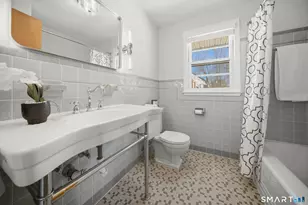 1719 Asylum Ave, West Hartford, CT 06117 - Photo 23