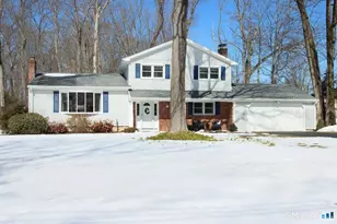 7 Old Forge Rd, North Haven, CT 06473 - Photo 3