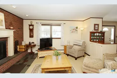 7 Old Forge Road, North Haven, CT 06473 - Photo 9