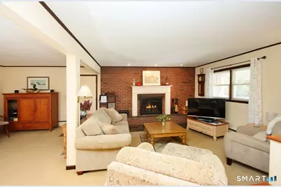 7 Old Forge Road, North Haven, CT 06473 - Photo 5