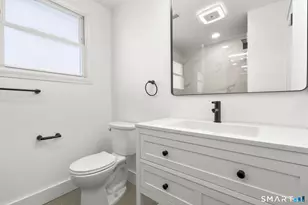 553 Birdseye St, Stratford, CT 06615 - Photo 19