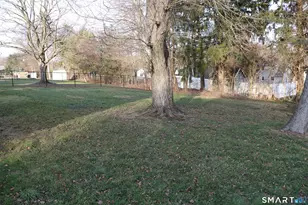 69 Rentell Rd, Hamden, CT 06514 - Photo 27