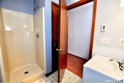 16 Tuscarora Place, Bristol, CT 06010 - Photo 17