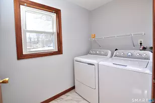 16 Tuscarora Pl, Bristol, CT 06010 - Photo 23