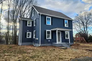 7 Walnut St, Middletown, CT 06457 - Photo 1