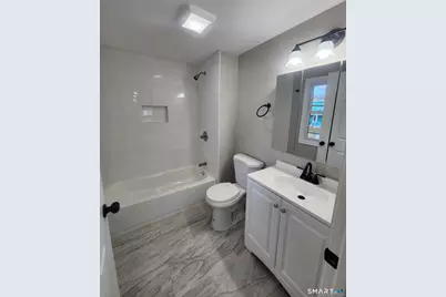 7 Walnut Street #1, Middletown, CT 06457 - Photo 9