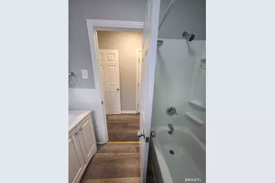 22 Brown Street, Hartford, CT 06114 - Photo 7