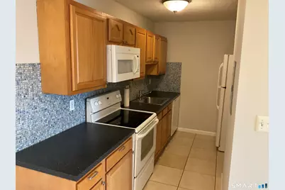 157 Woodland Drive #157, Cromwell, CT 06416 - Photo 9