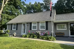 38 Vernon Rd, Enfield, CT 06082 - Photo 1