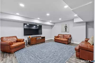 102 Hunter Drive, West Hartford, CT 06107 - Photo 19