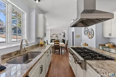 102 Hunter Drive, West Hartford, CT 06107 - Photo 13