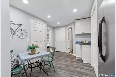 102 Hunter Drive, West Hartford, CT 06107 - Photo 21