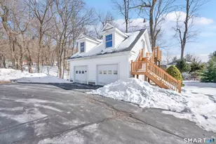 28 Elwood Rd, Manchester, CT 06040 - Photo 3