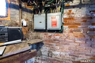 41 Walnut St, Enfield, CT 06082 - Photo 33