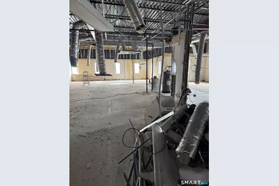 4637 Main Street #4, Bridgeport, CT 06606 - Photo 11