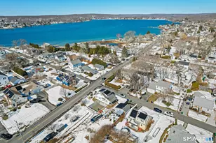 3 E Wood St, Waterford, CT 06385 - Photo 3