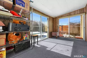 3 E Wood St, Waterford, CT 06385 - Photo 13